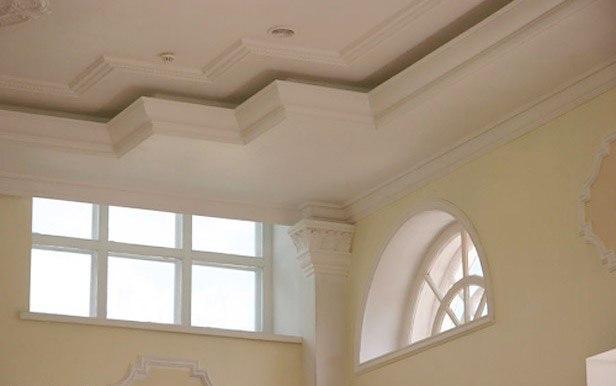 На фото ремонт банкетного зала под ключ в Киеве от начала до конца, все этапы ремонта.