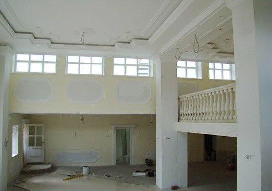 На фото ремонт банкетного зала под ключ в Киеве от начала до конца, все этапы ремонта.