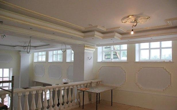 На фото ремонт банкетного зала под ключ в Киеве от начала до конца, все этапы ремонта.