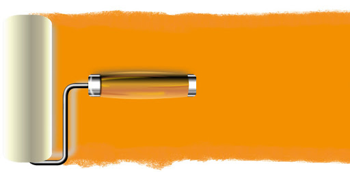 На фото ремонт квартиры в Киеве. Валиком красят стены в оранжевый цвет.